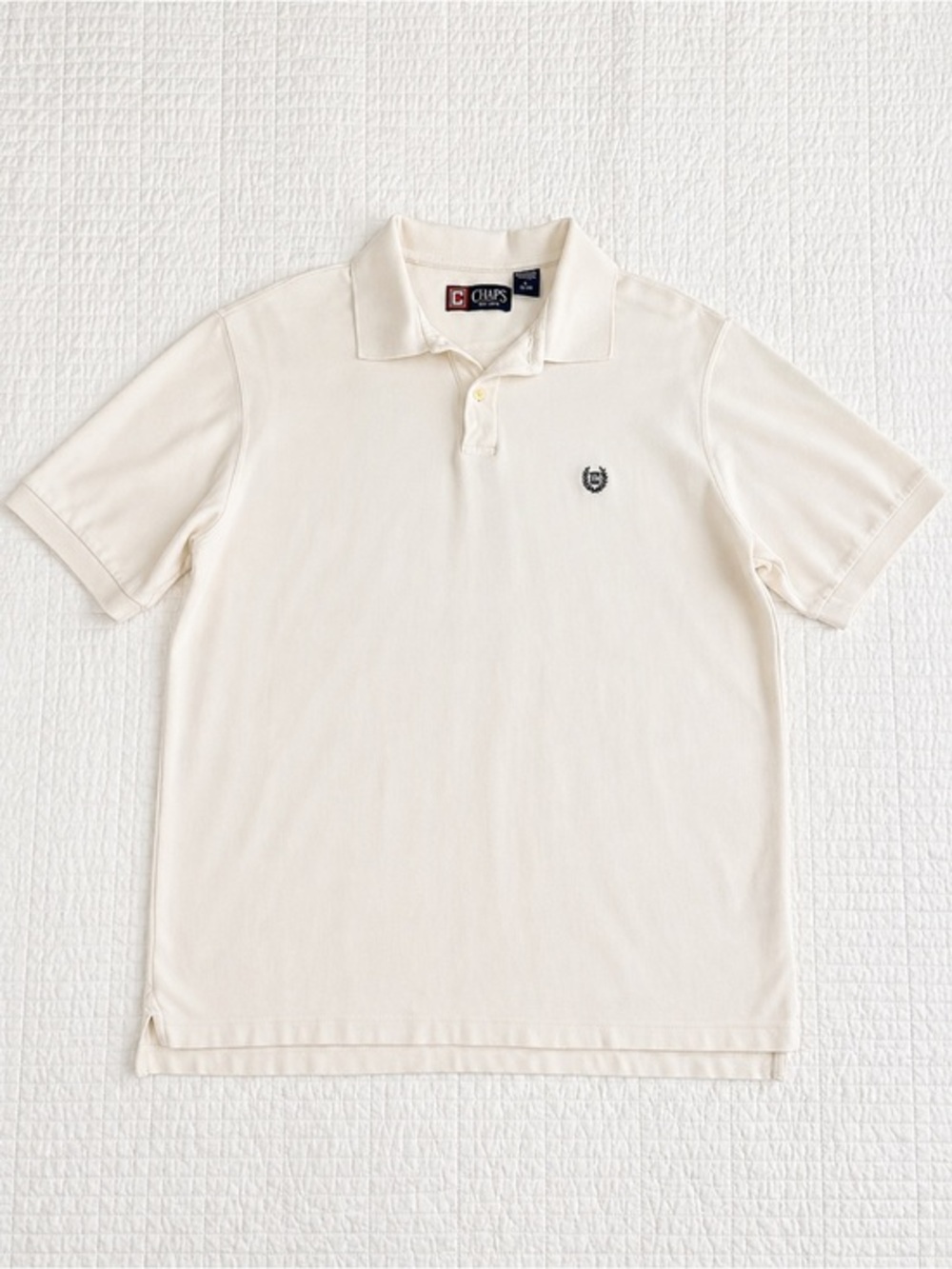 Chaps Men’s Light Cream Polo Large with Embroidered Crest EUC 100% Cotton